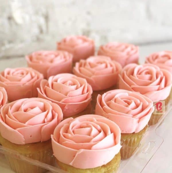 BCakeNY Dozen of Roses