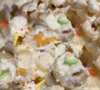 Vegan Birthday Cake Popcorn