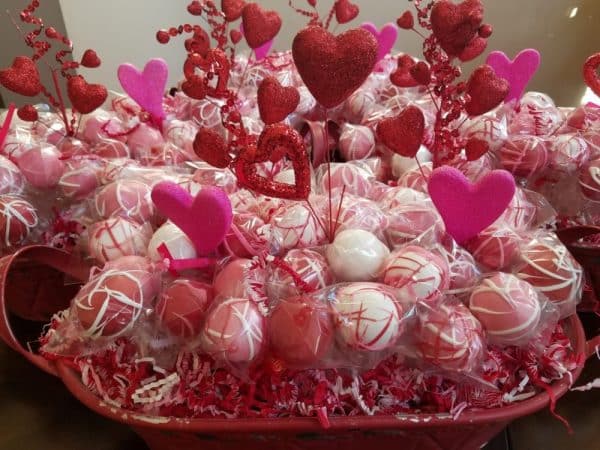 Pound Pops (Minimum order of 12 required)