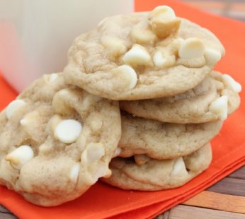 Papa’s Macadamia White Chocolate Nut Cookies
